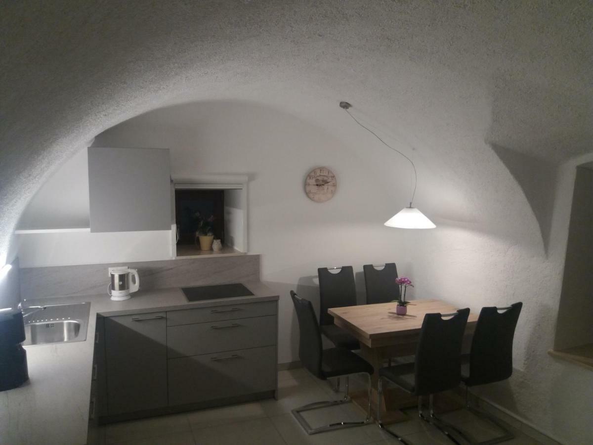 Haus Moeltner - Apartment "Weinansetz" Caldaro Exteriér fotografie